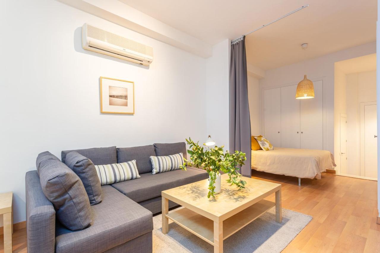 Apartamento Souviron Málaga Dış mekan fotoğraf